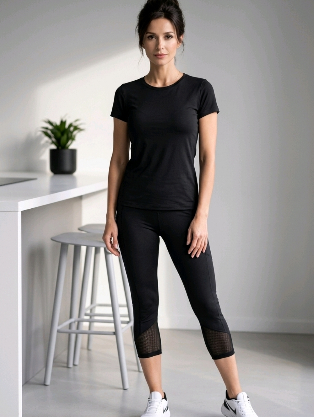 Lululemon Black High-Rise Align Crop Size 8